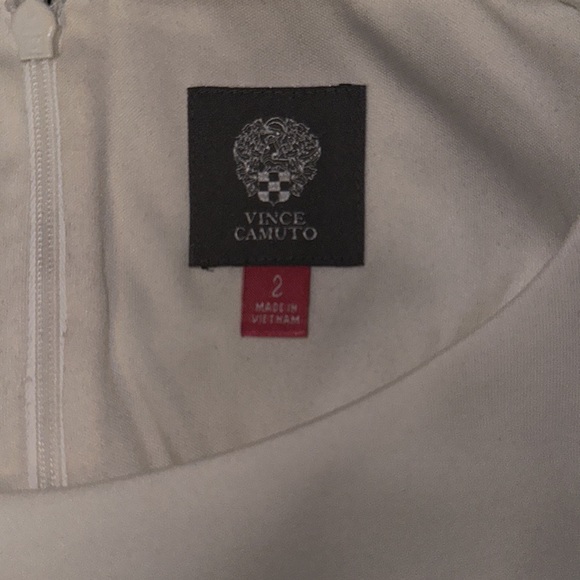 Vince Camuto Cut Out Front Color Block - Picture 4 of 4